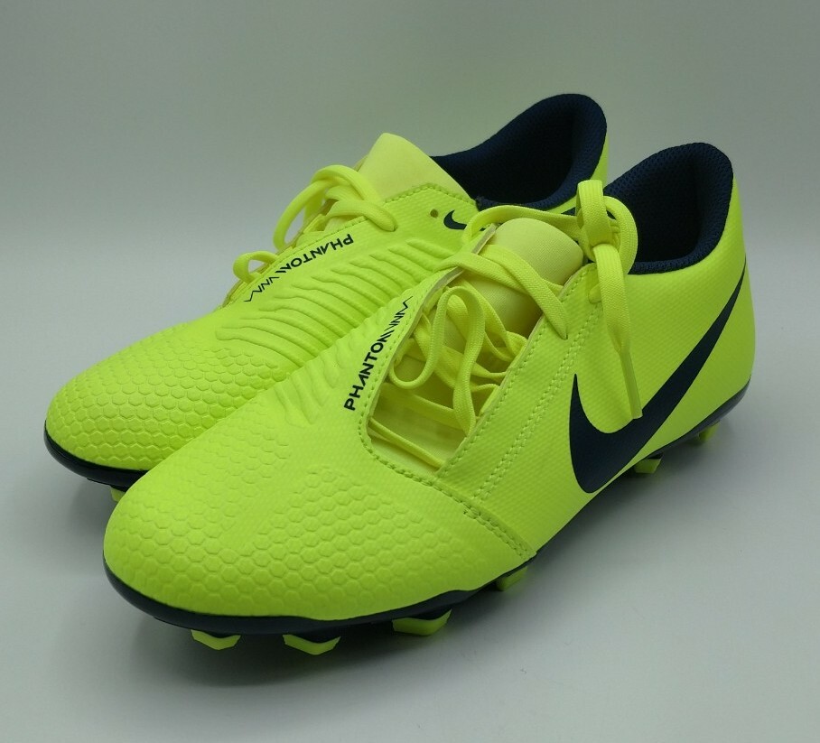 Nike Phantom Venom Club AO0577 717 Volt Soccer Cleats Men