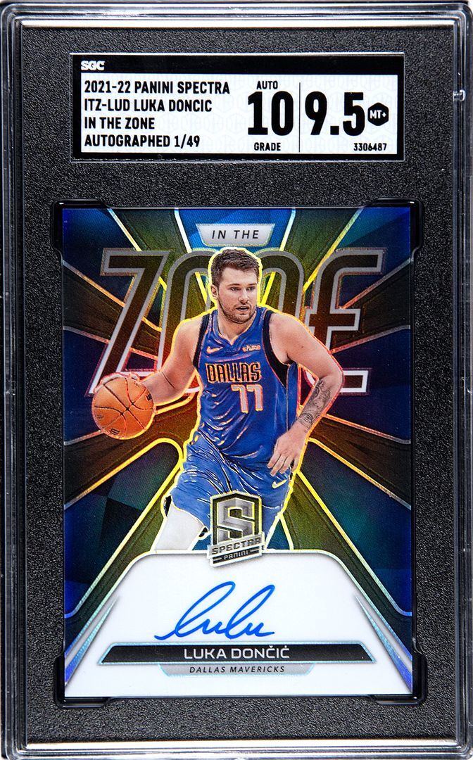 2021-22 Spectra LUKA DONCIC In The Zone Auto 1 /49 SGC 9.5