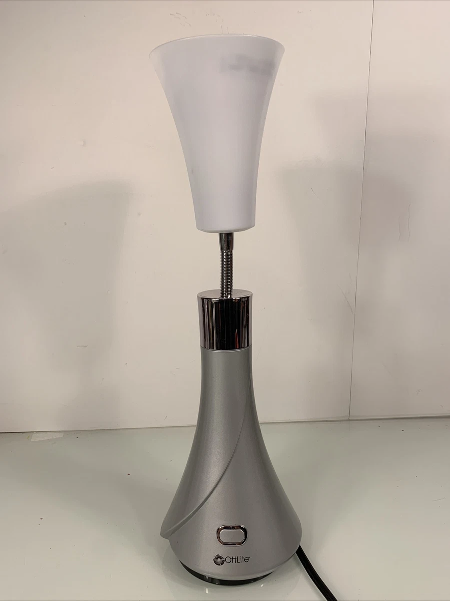 OttLite Tulip Adjustable Gooseneck Desk Table Lamp Silver PL7966 Atomic