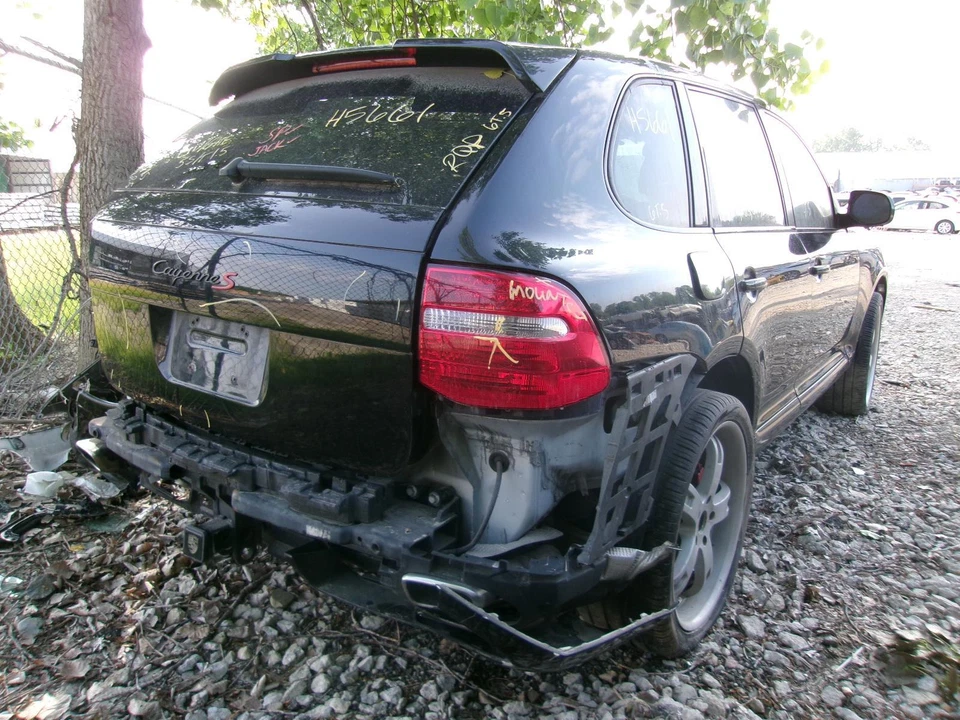 Condensador de aire acondicionado usado se adapta a: Porsche Cayenne 2008 grado A Foto 3 de 4