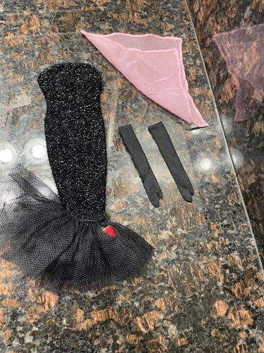 Vintage Barbie Solo In The Spotlight #982 Dress, Gloves, Scarf