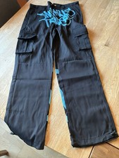 Baggyhose Cargo Style Schwarz mit Graffiti Design Größe S 36/38 Neu