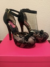 Betsey Johnson Black Lace Stilettos Size 8