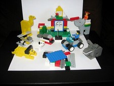 Lego set 4116 Animal Adventures Bucket – 211 Pieces – 2 Figures - Creator