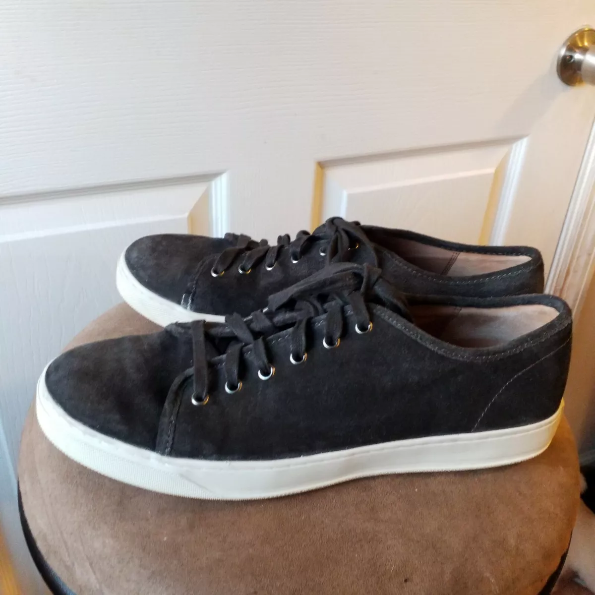 Vince austin deals suede sneaker