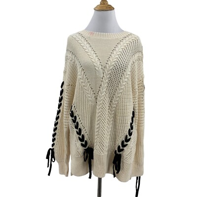 Willow & Clay Pullover Sweater Womens M Medium Ivory Knit Contrast Lace Up *READ