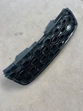 Land Rover Discovery Sport Front Grille