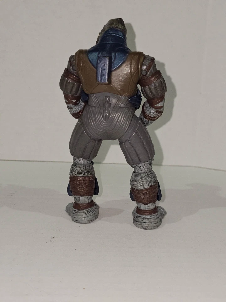 HALO 3 - Blue Brute Bodyguard Action Figure 2009 McFarlane Toys - Image 2 of 2