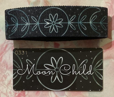 Zox Moon Kind Armband Armband und Karte. Blog genäht