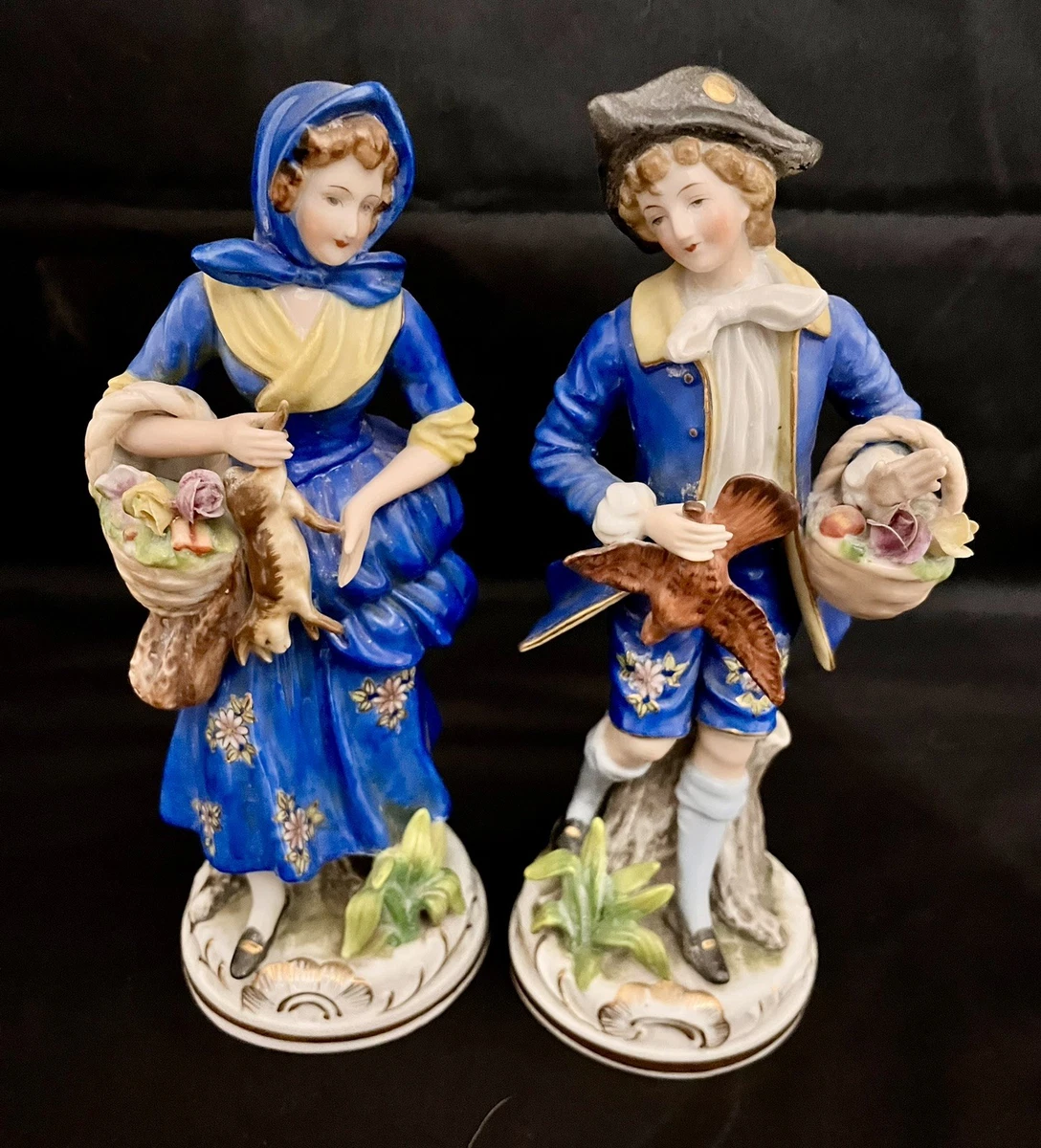 Porcelain Figurine Man Woman In Antique Ceramic & Porcelain