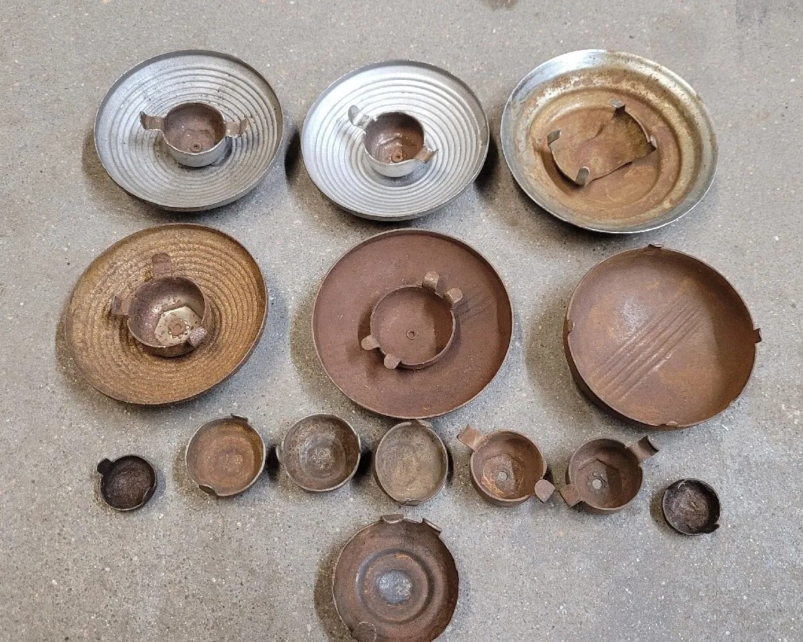 14 VINTAGE HUBCAPS, PEDAL CAR/WAGON/TRICYCLE WHEEL HUB CAPS VARIOUS