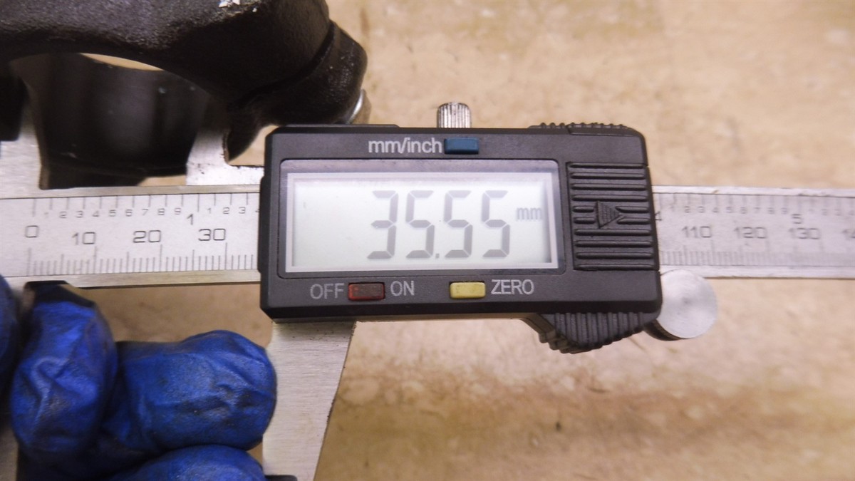 2003 Kawasaki EX250 Ninja 250 K271-1> triple tree steering stem