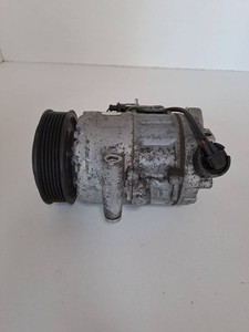 Volkswagen Polo V 6R 2010 Klimakompressor Pumpe 6Q0820808G Benzin 51kW SBA2197