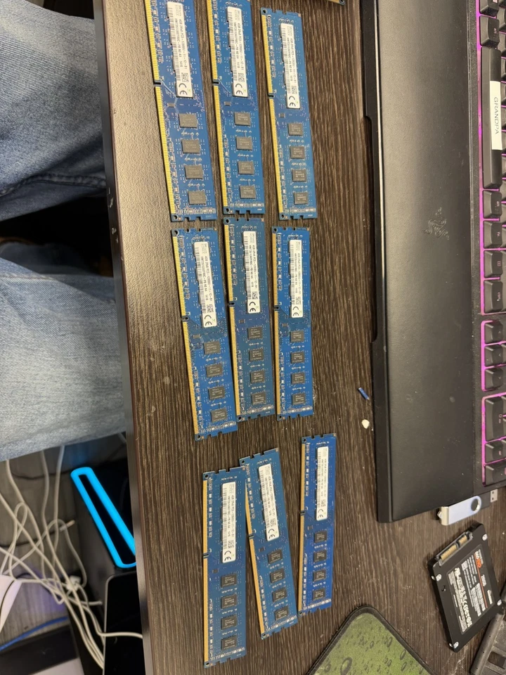 🔥🔥Lot of 9🔥🔥SK Hynix 8GB (4GBx2) 2Rx8 PC3-12800U HMT351U6EFR8C-PB - Image 2 of 2