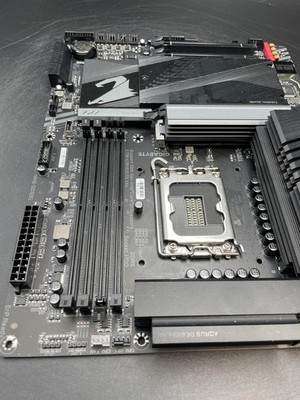 GIGABYTE Z790 AORUS Elite AX Motherboard PC1723287