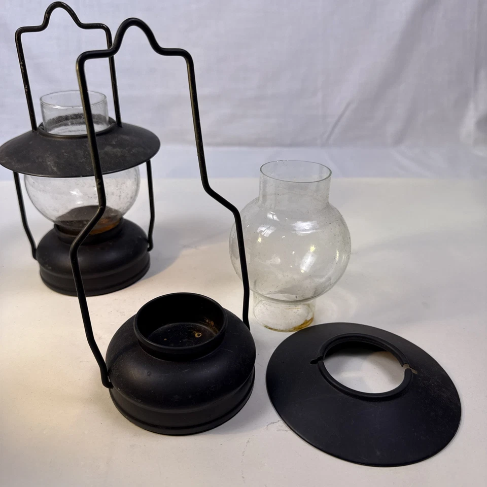 Par de candelabros estilo granja huracán linterna de metal negro. "7"" de alto" Foto 3 de 4