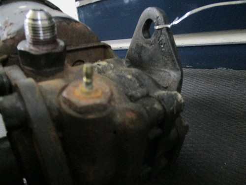 1991 Mercury Capri - Power Steering Pump + Reservoir - Picture 4 of 13