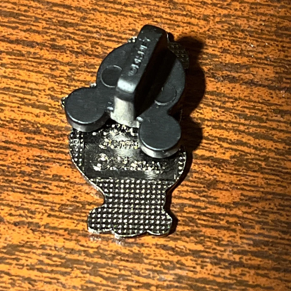 Pin Disney raro alemanha propins duck tales hambúrguer beagle from the beagle boys - Imagem 3 de 4