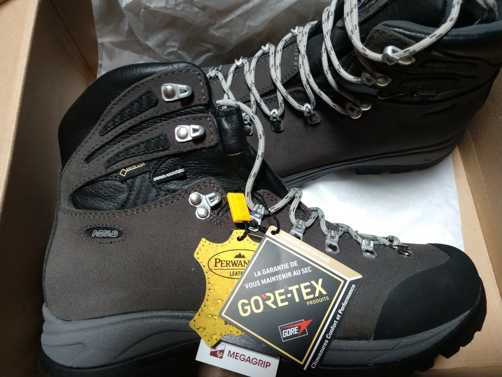 asolo tribe hiking boots