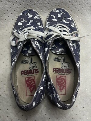 Vans Authentic Peanuts Snoopy Skating 721356 Men's Size 10 Rare