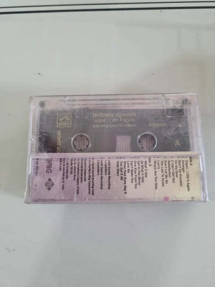 Britney Spears Oops I Did It Again AUDIO CASSETTE INDIA IMPORT SEALED MINT - Image 4 of 4