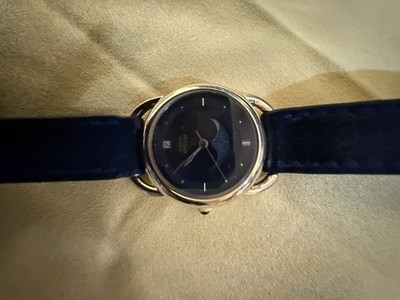 Pulsar Quartz Gold Tone Black Dial Leather Strap Watch   Running