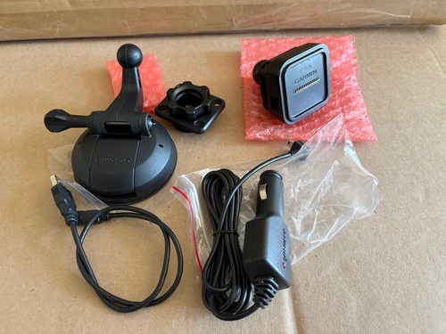 Garmin Overlander OEM Mount Kit – Magnetic Cradle, Suction Cup, 1" RAM Ball Adap