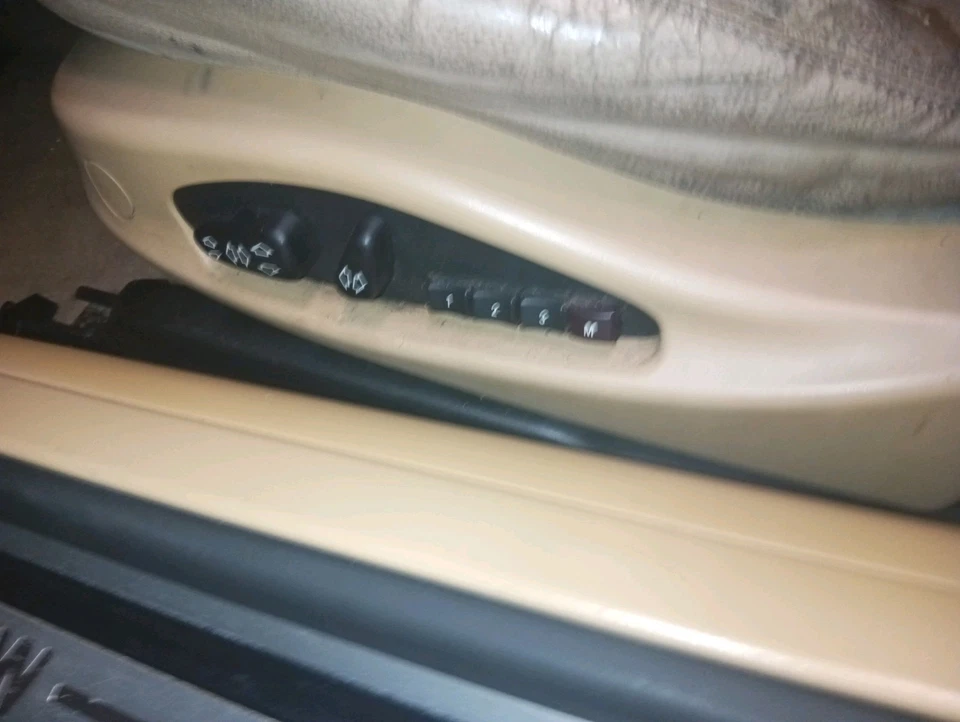 BMW 325Ci 330Ci 323Ci 328Ci Seats Memory Heated Coupe Power E46 Tan/Beige PAIR* - Image 2 of 4