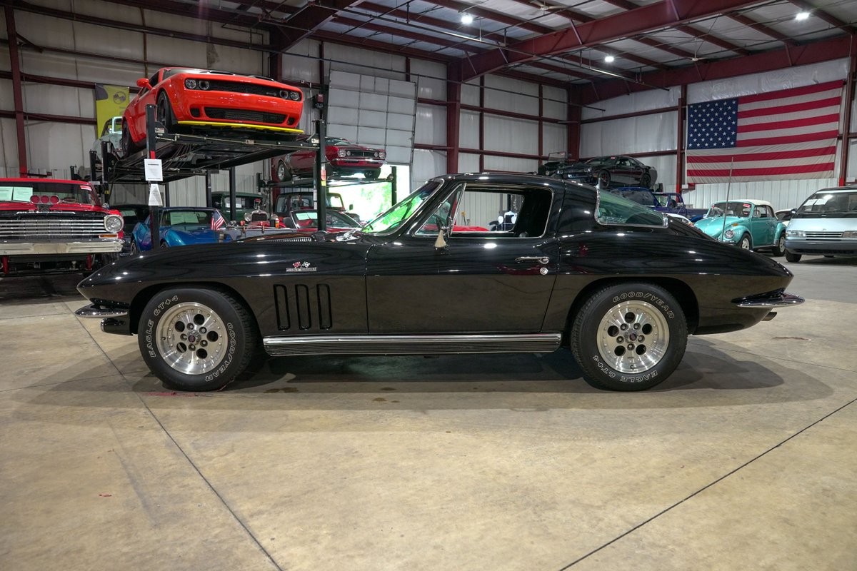 1966 Black Chevrolet Corvette   | C2 Corvette Photo 4