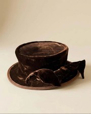 Vintage Gilles Francois Paris Brown Velvet Top Hat French Millinery