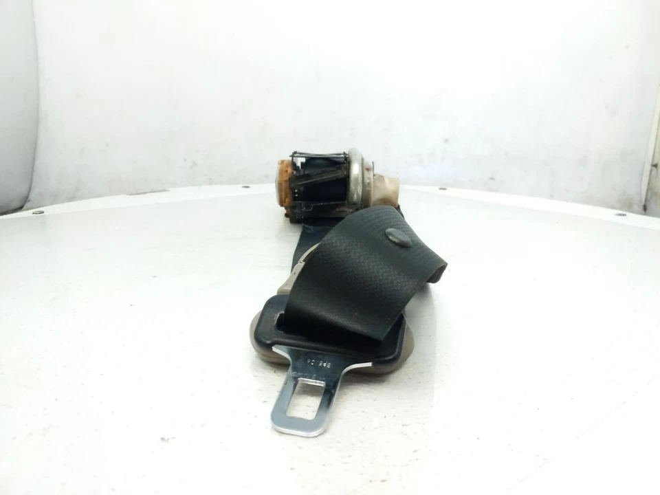 2005 Subaru Impreza retrator de cinto de segurança dianteiro passageiro direito 86884-Ev17a - Imagem 3 de 4