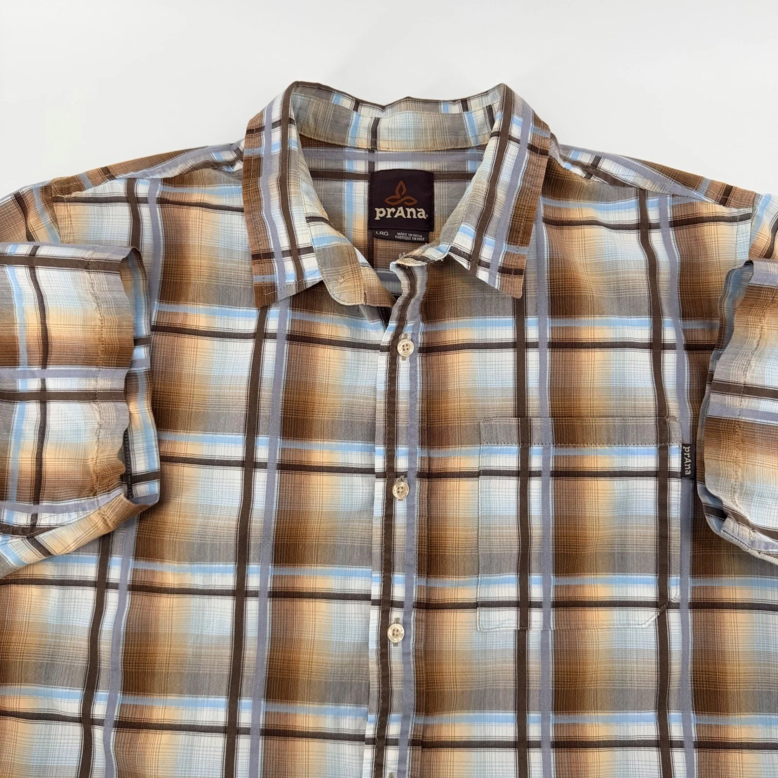 Prana Breathe Plaid Short Sleeve Button Down Shirt Large Brown Blue Hiking Mens