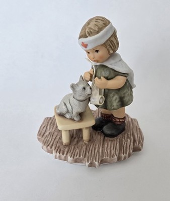 Goebel Hummel Figurine  Tender Loving Care'' BH 25 1996