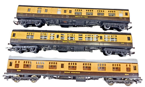Schwader von 3 Hornby Lima GWR Mk1 Reisezugwagen 5104 5015 5014 OO Spur 1:76 Zug ohne OVP | Condition: Used