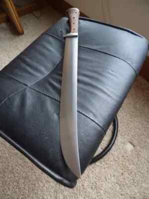 Beautiful Custome SUPERB HUNTEX! 25 inches  HI-Carbon Steel with leather sheath