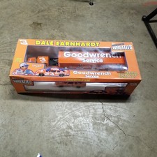 Wheaties 1997 Goodwrench Wheaties Chevy Dually, Trailer, And Car Dale Earnhardt
