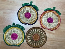 Topfuntersetzer Untersetzer Bast 70er Jahre Vintage mehrfarbig. je D~18 cm