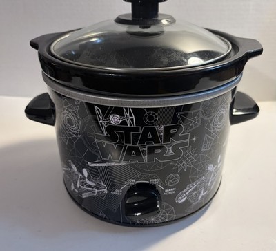 STAR WARS 2 QT Slow Cooker Crock Pot  Black And White