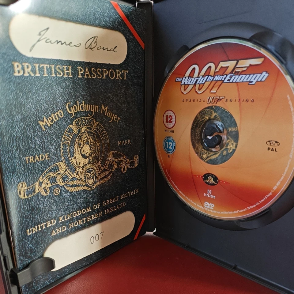 The World Is Not Enough (DVD 2003) James Bond 007 Special Edition Pierce Brosnan - Image 3 of 3