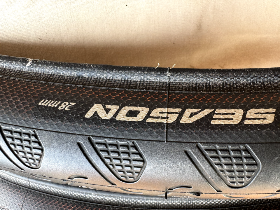 Continental Grand Prix 4 Season 700x28 Road Bike Tyres Folding Pair