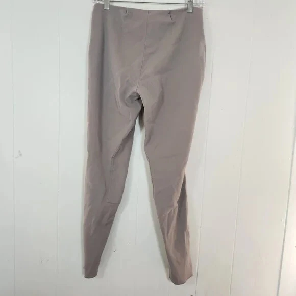 Calças equestres Ralph Lauren de lã bege etiqueta preta tamanho 8 fabricadas na Itália - Imagem 2 de 4