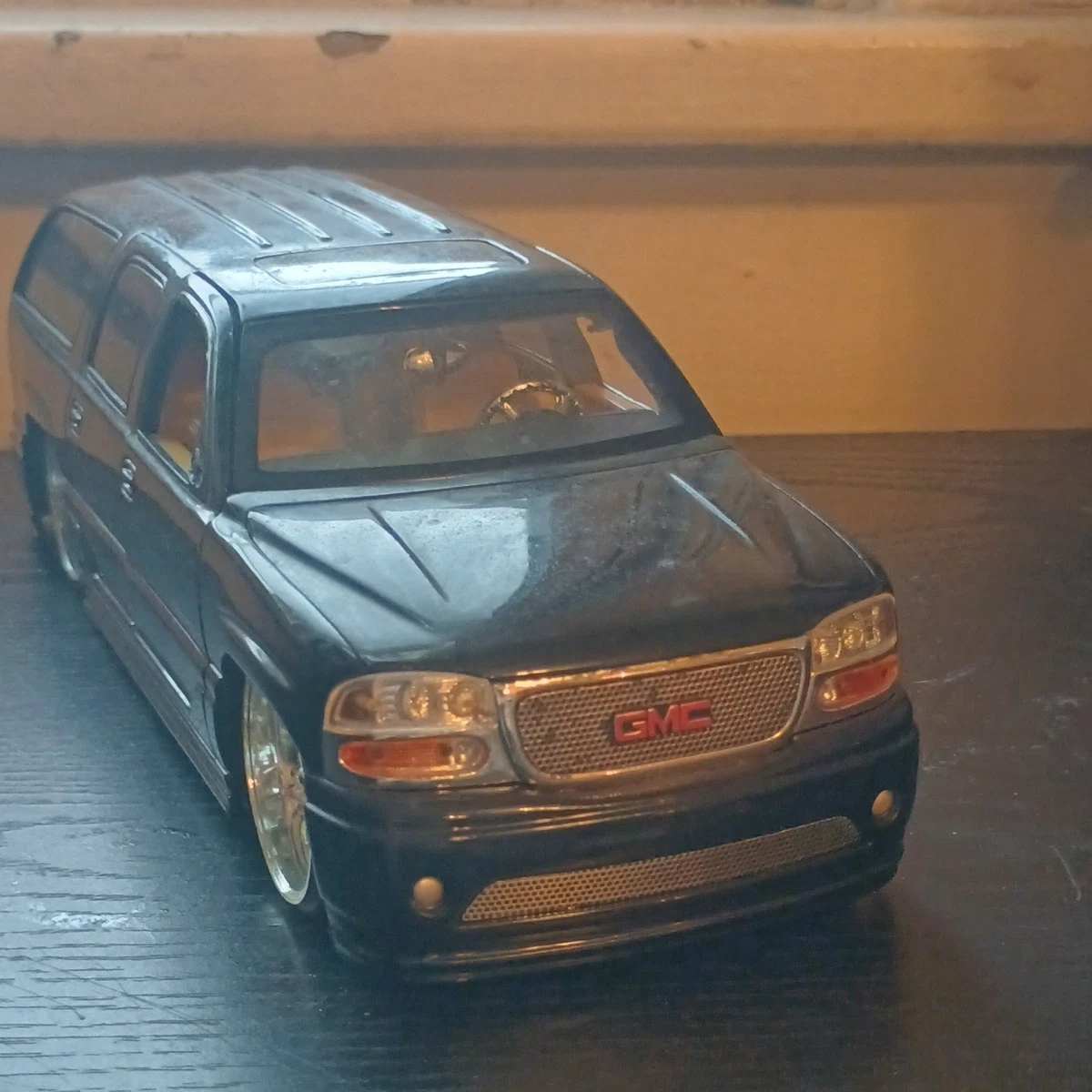 Jada Toys 1:24 GMC Diecast Cars, Trucks & Vans | eBay