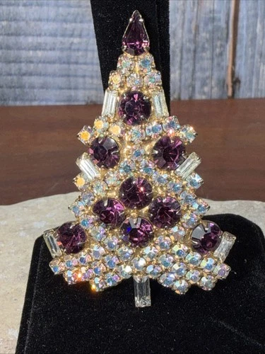 Vtg EISENBERG ICE Gold Tone AB & Purple Rhinestones Christmas Tree Brooch Pin