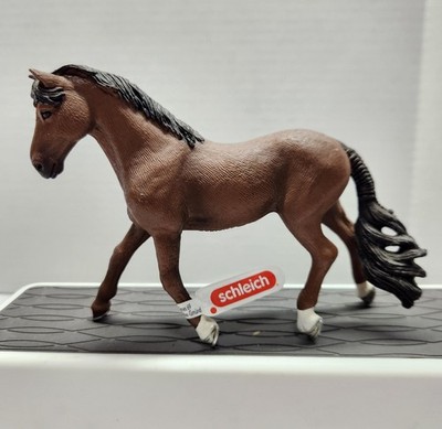 Schleich 13909 Trakehner Gelding Stallion Horse Figure NWT
