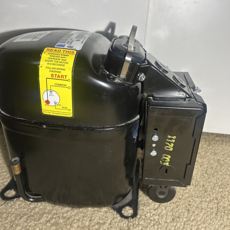 Tecumseh AJ135AT-336-J7 Reciprocating Compressor - Refrigeration - 1/2 HP