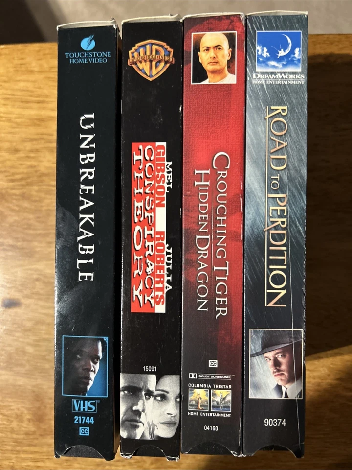 Lot Of 4 VHS Road To Perdition Unbreakable Conspiracy Theory Crouching Tiger… Foto 4 de 4