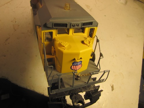Lionel 6-9100 Union Pacific Diesel, no box - Picture 8 of 10