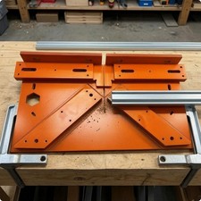 T&uuml;rzargen-Schneidlehre 45-Grad Gehrungsschneidhilfe Orange