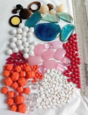 Restposten - verschiedene Acryl/Kunststoff Perlen zur Schmuckherstellung etc J180