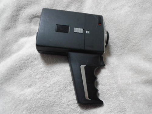 Bell & Howell 670/XL Low Light Autoload Super 8 Movie Camera - Picture 4 of 6